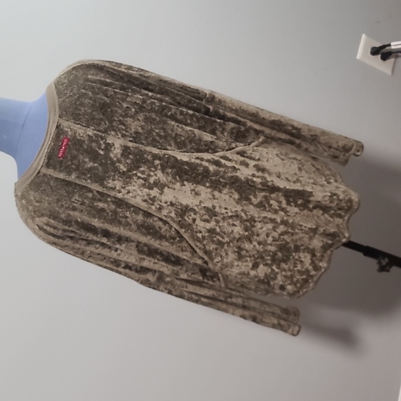 - Hard Tail - Picture 3 of 6